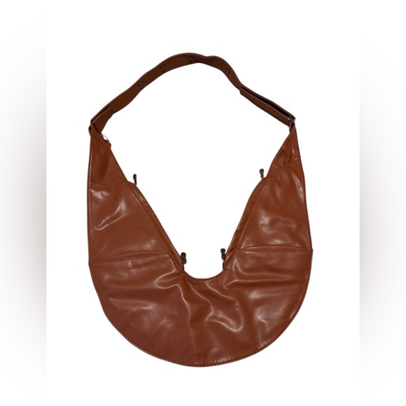 SASH LESS THAN PERFECT/LTP - Faux LEATHER in color Musana - Picture 7 of 9